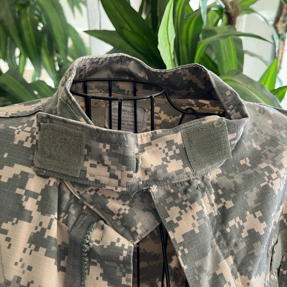 Camouflage military jacket - Picture 2 of 10